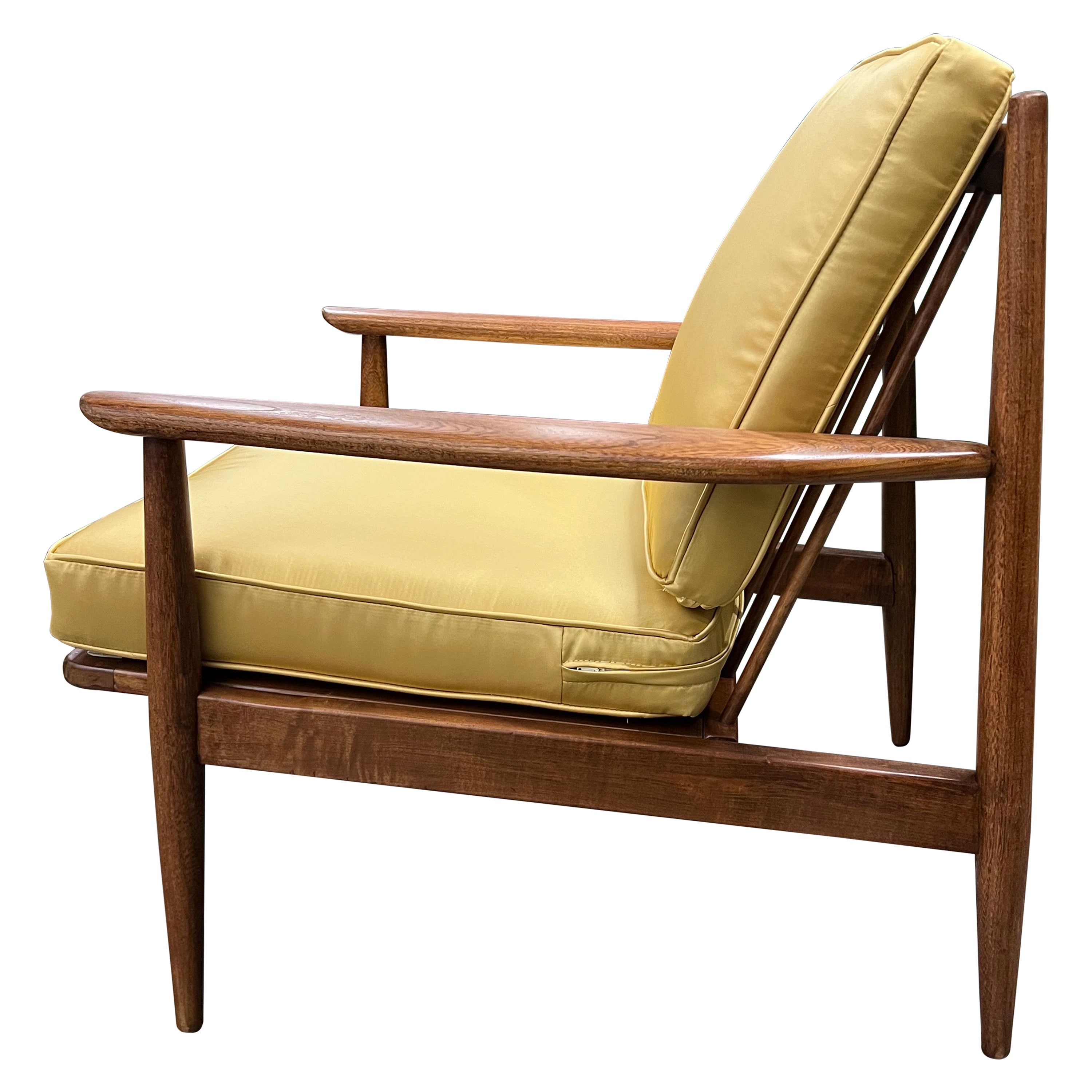 Restored Baumritter Lounge Chair With New Upholstery For Sale