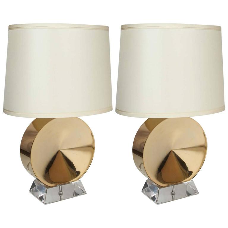 Pair of Gold and Lucite Italian Table Lamps For Sale at 1stdibs