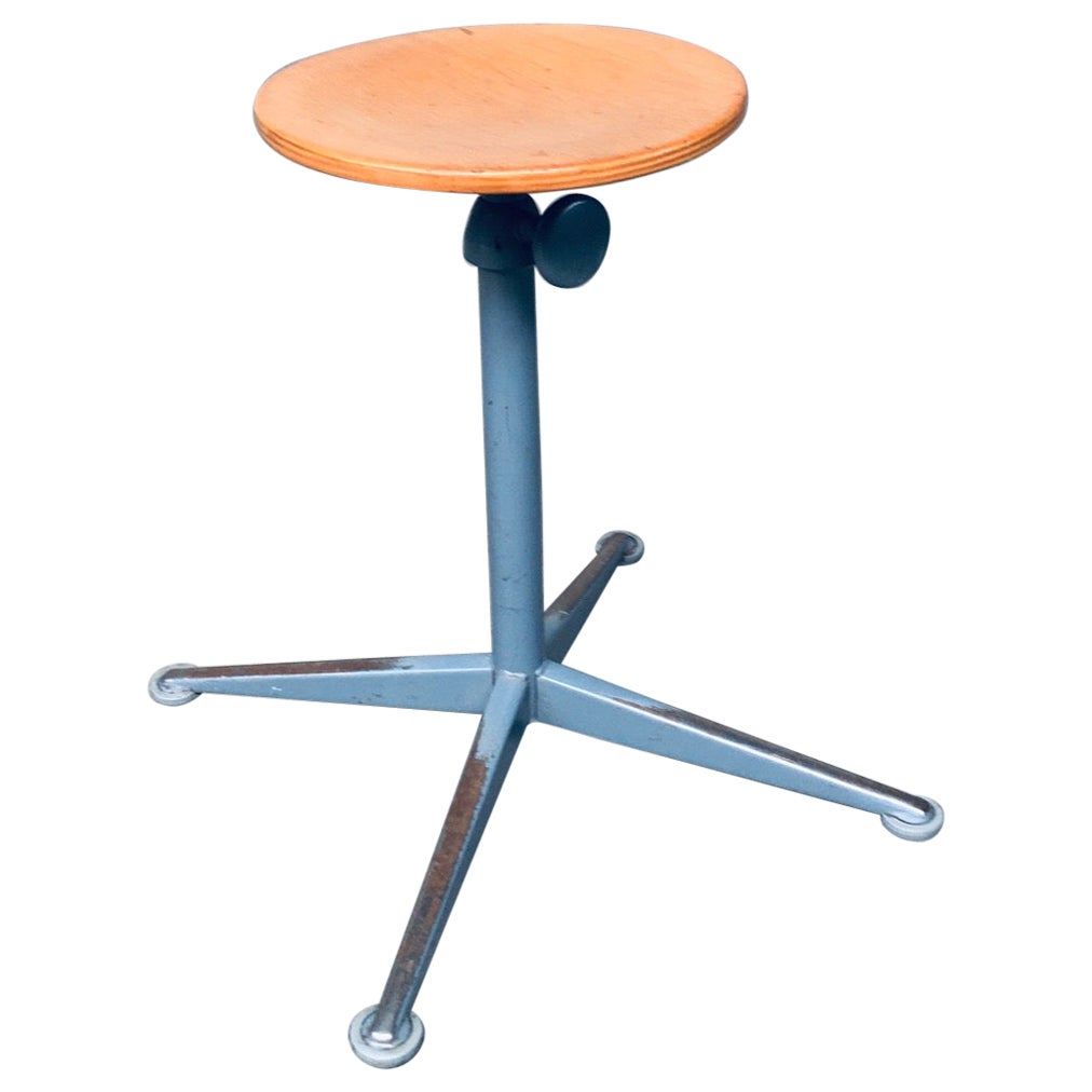 1960's Industrial Design Atelier Stool by Friso Kramer for Ahrend De Cirkel For Sale