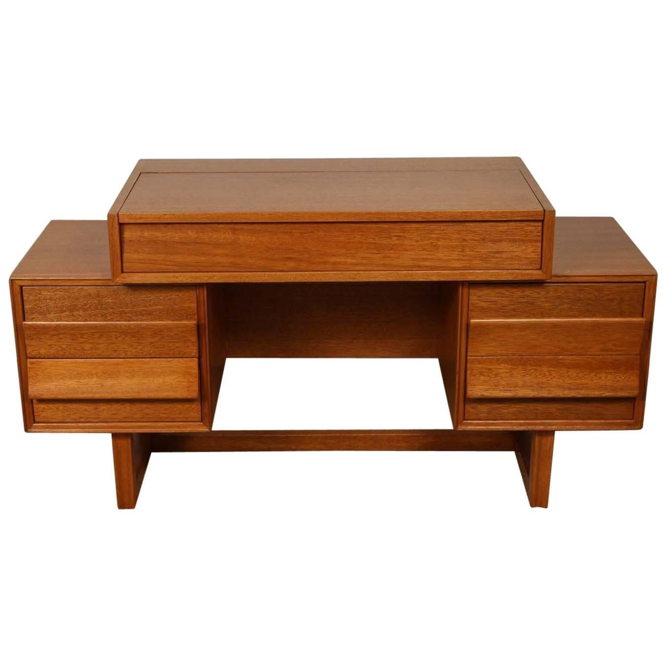 Paul Laszlo Vanity Cabinet Brown-Saltman, Designed circa 1950