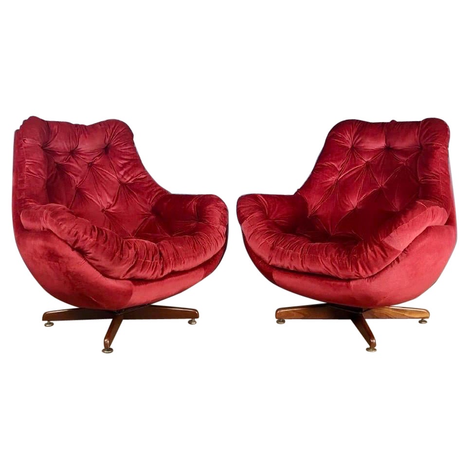 Matching Pair Of Pink Red Swivel Velvet Lounge Egg Chairs Mid Century Vintage For Sale