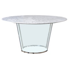 Float Dining Table, une base en acrylique et en métal avec un plateau en pierre ou en Wood 72" Dia.