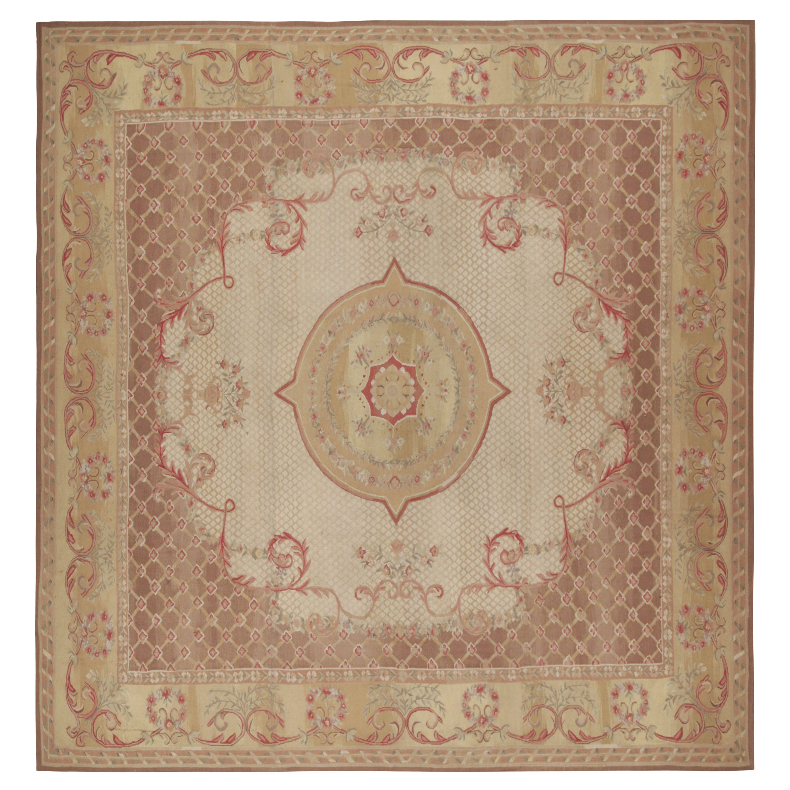 Rug & Kilim’s Aubusson Flatweave Style Rug with Beige Floral Medallion For Sale