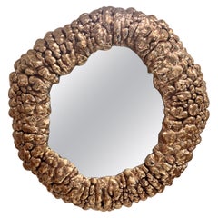 Grand miroir bulle en bronze de Clotilde Ancarani 
