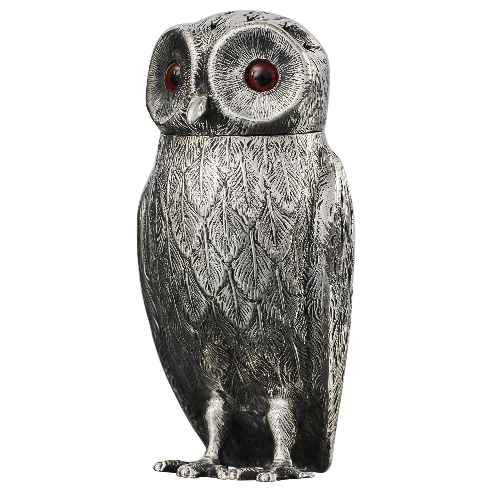 Large Victorian silver owl pepper For Sale
