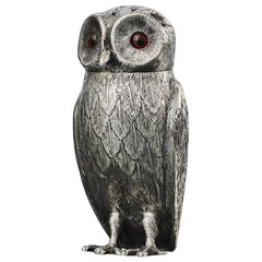 Large Victorian silver owl pepper