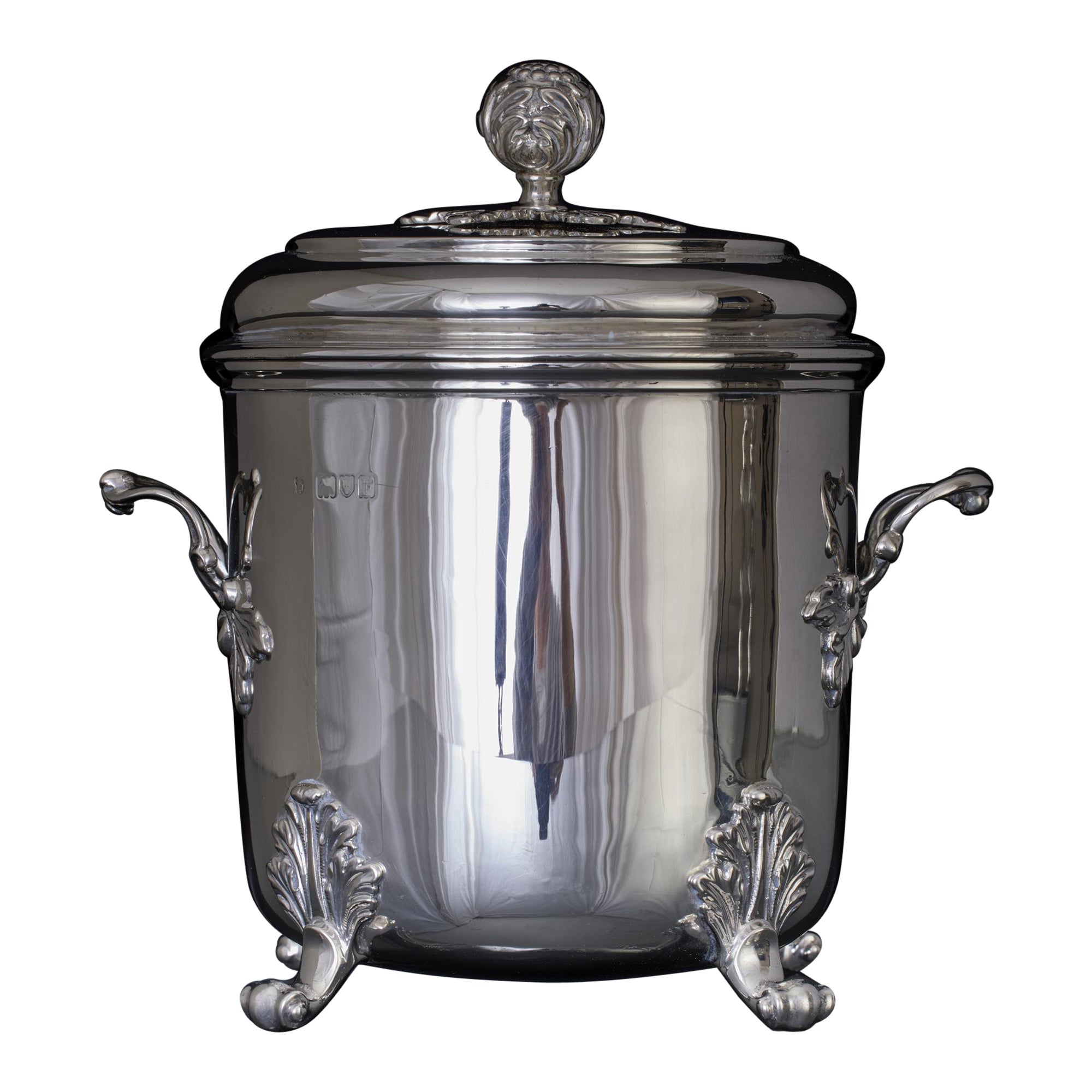 Two-handled antique cylindrical silver box & cover For Sale