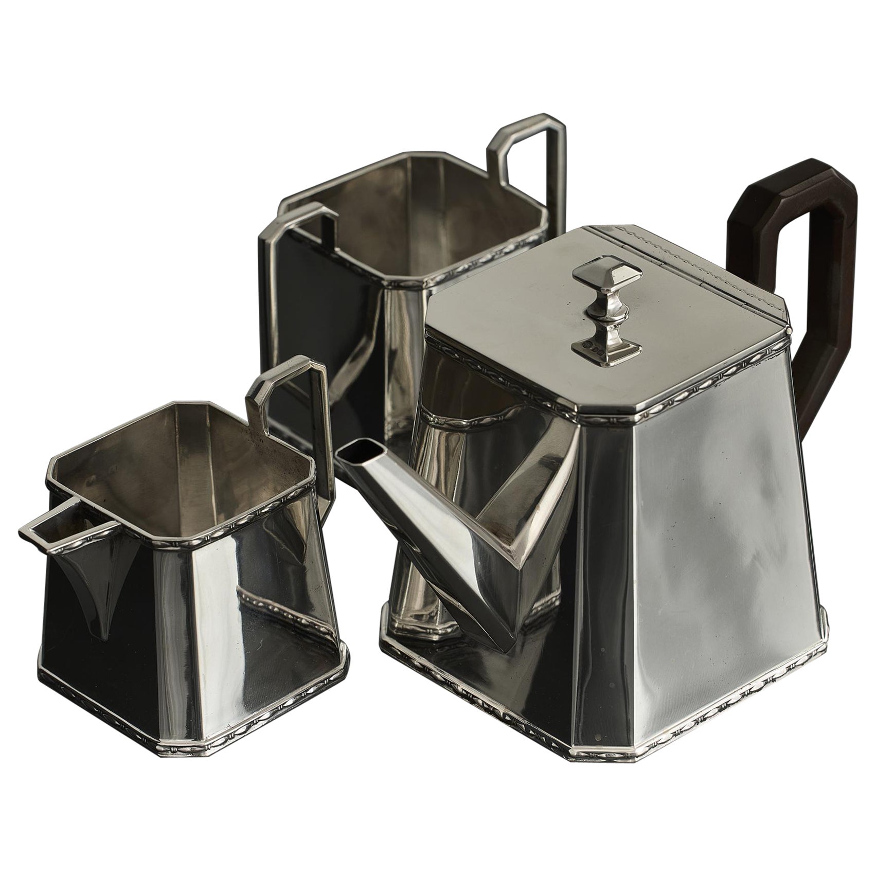 3-piece trapezoid Art Deco silver tea set For Sale