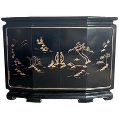 Crédence/Sideboard Taïwanaise laquée noire et peinte à la main