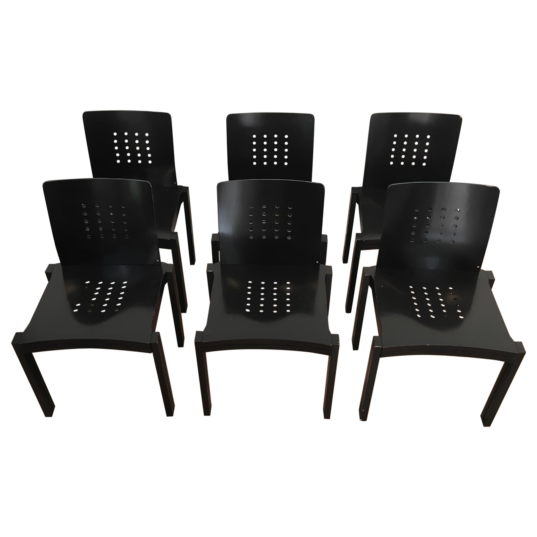 Thonet, 6er-Set schwarzer Holzstühle im seltenen Design
