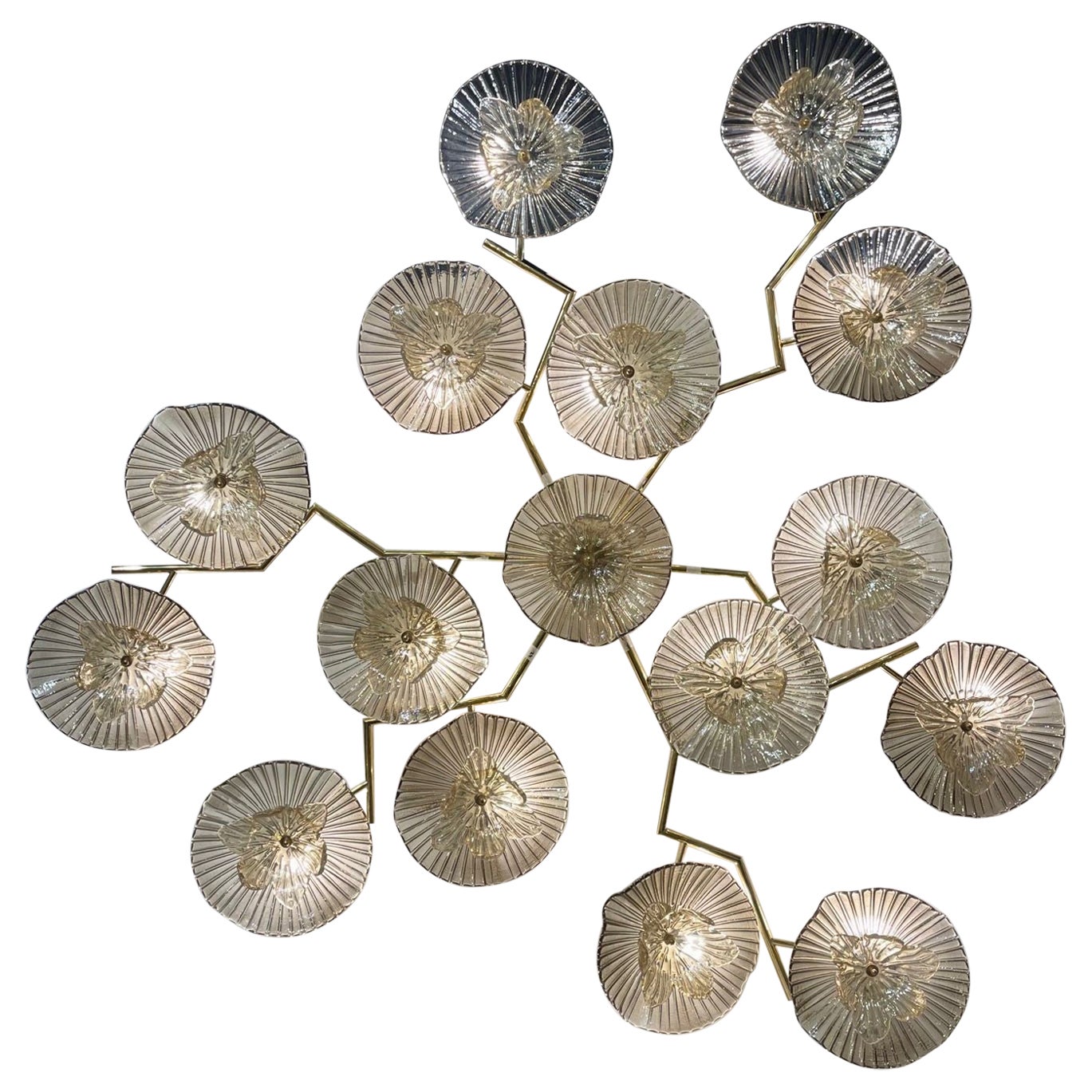 Modern Murano Glass and Brass Flower Wall Art Sconce For Sale
