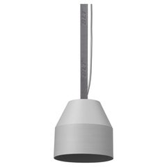 BLT_CAP Grande lampe à suspension grise par +kouple