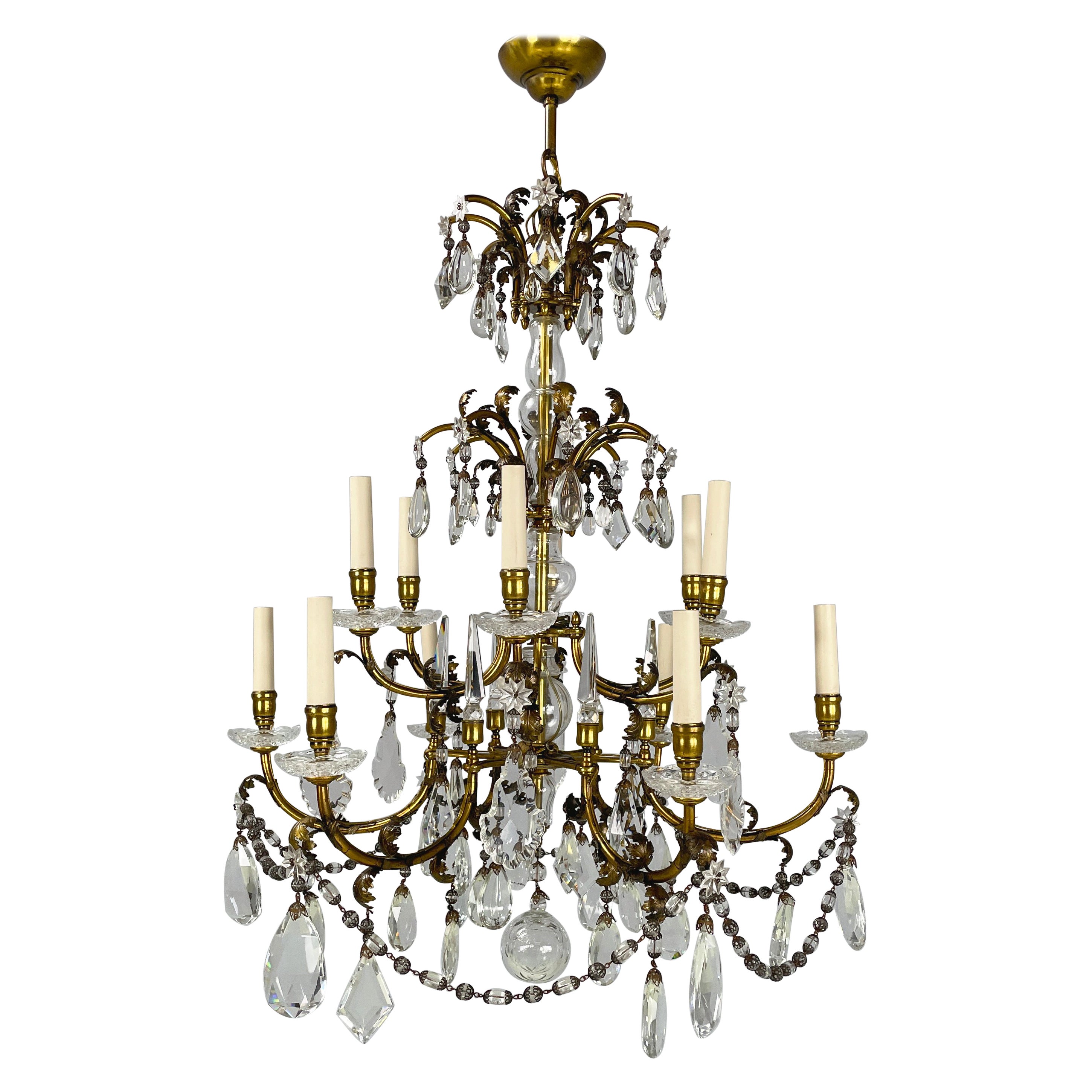 Lampadario a goccia in vetro con struttura in ottone, 1900-1950 in vendita