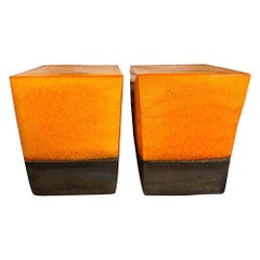 Paar Hollywood Regency Tische