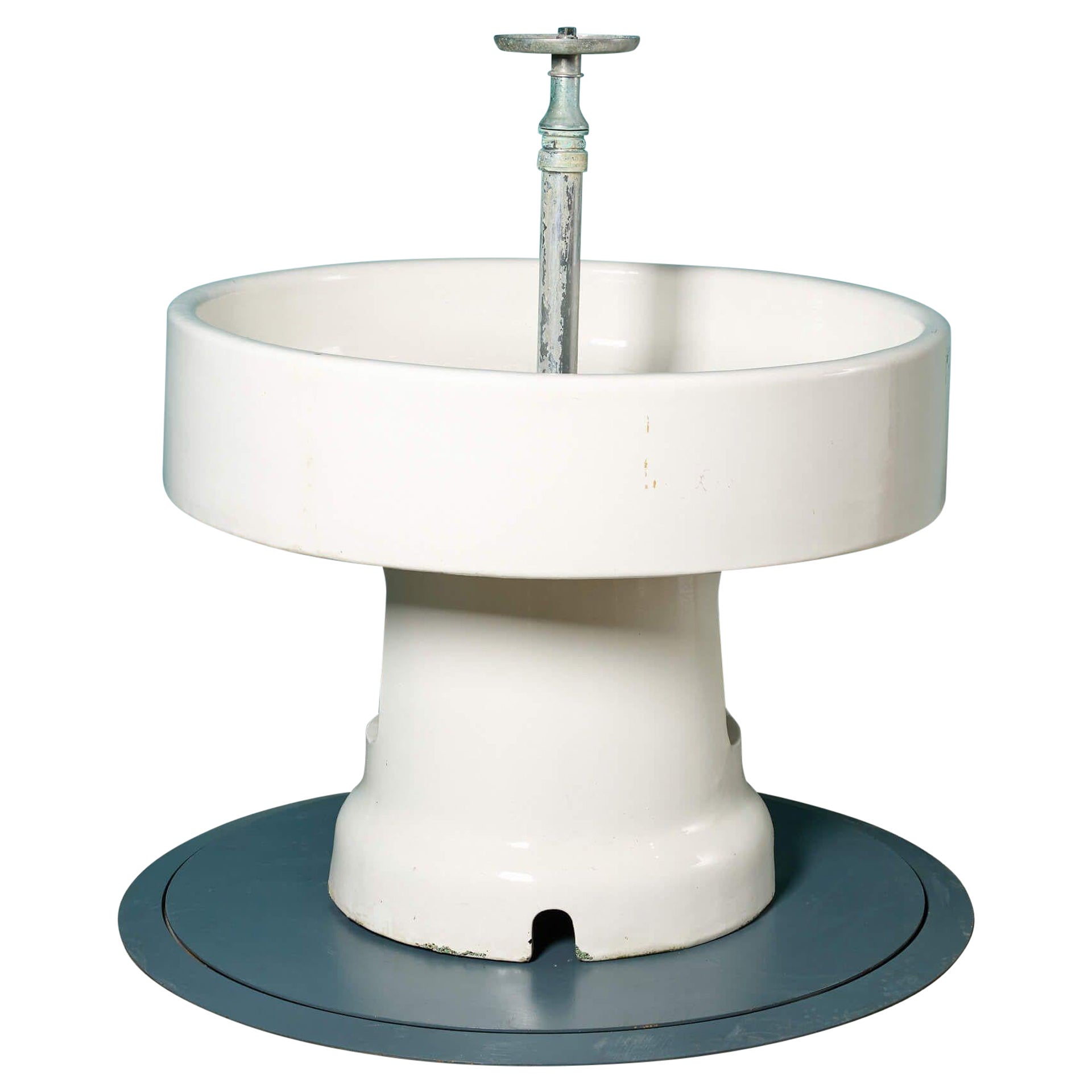 Large Freestanding Circular Sink by Royal Doulton For Sale