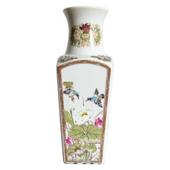 Vintage Chinese Hand Painted Porcelain Vase