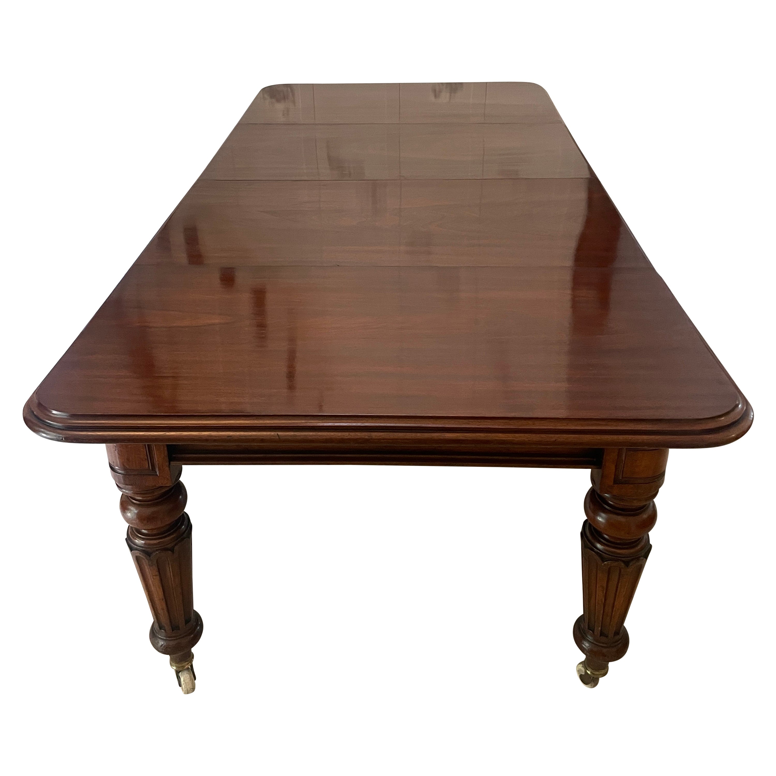 Quality 10 Seater Antique Victorian Figured Mahogany Extending Dining Table For Sale
