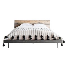 Mossam Platform Bed King Size