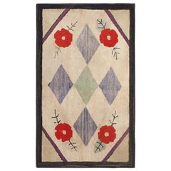 Petit tapis américain ancien à motif géométrique floral 2'7" x 4'3"