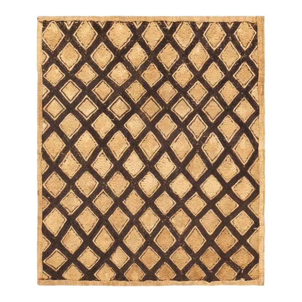 Alfombra Kuban Africana Antigua 1'6" x 1'9"