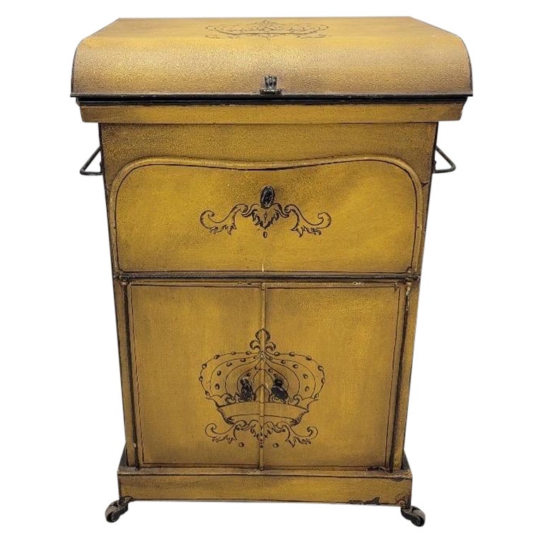 Antique Italian Yellow Metal Wash Stand  For Sale