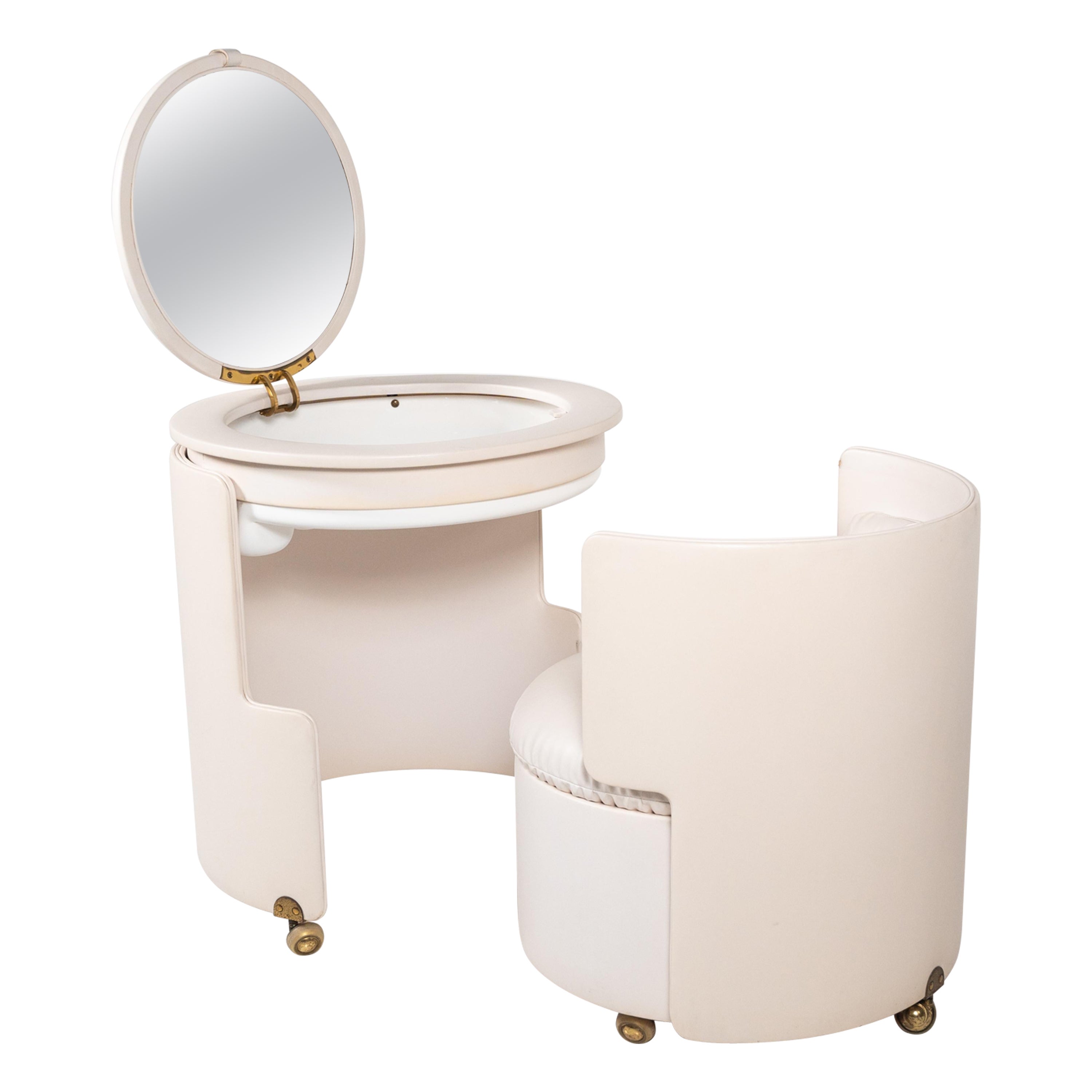 White Vanity Mod. Dilly Daily by Luigi Massoni for Poltrona Frau, 1968 For Sale