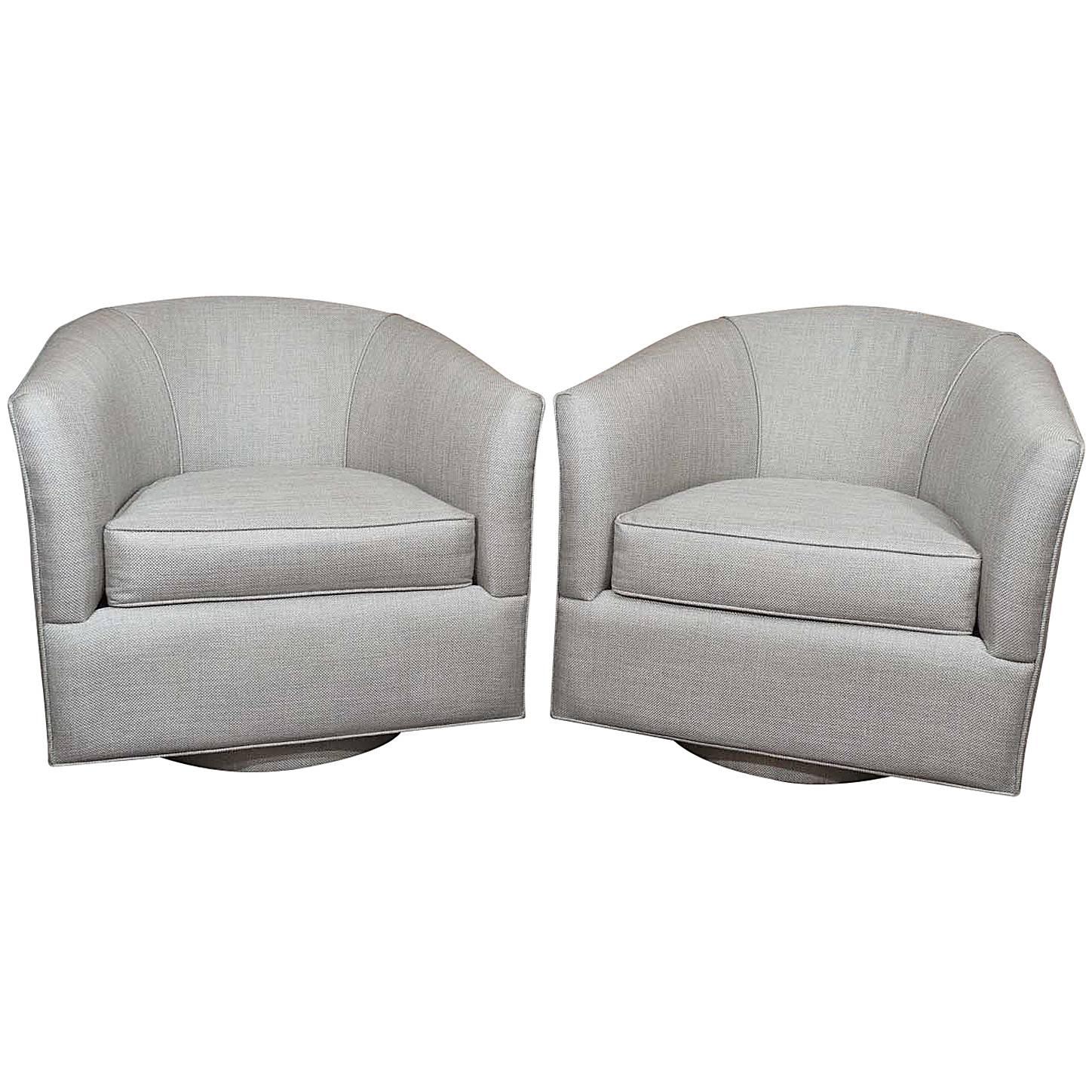 Pair of Vintage Chairs Upholstered in a Beautiful Grey Belgian Linen