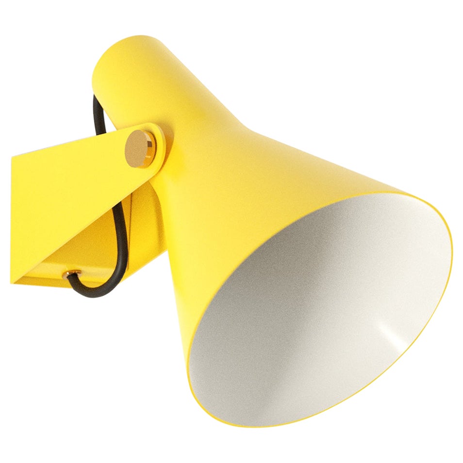 Lampe murale jaune B3 de Disderot en vente
