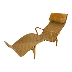 Iconic Bruno Mathsson Pernilla Chaise Lounge for Firma Karl Mathsson Sweden 1978