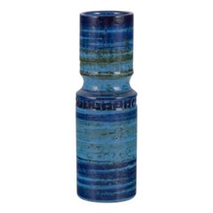 Aldo Londi pour Bitossi, Italie. Vase en céramique à glaçure verte et bleue.