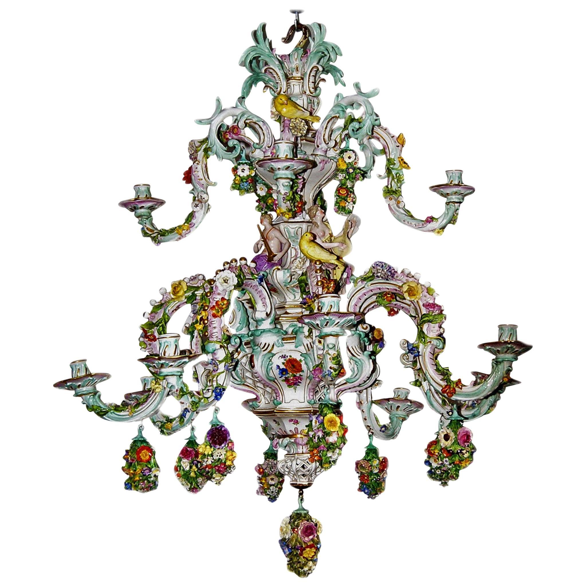 Meissen Gorgeous Chandelier Vintage Flowers and Figurines Made, circa 1850-1870