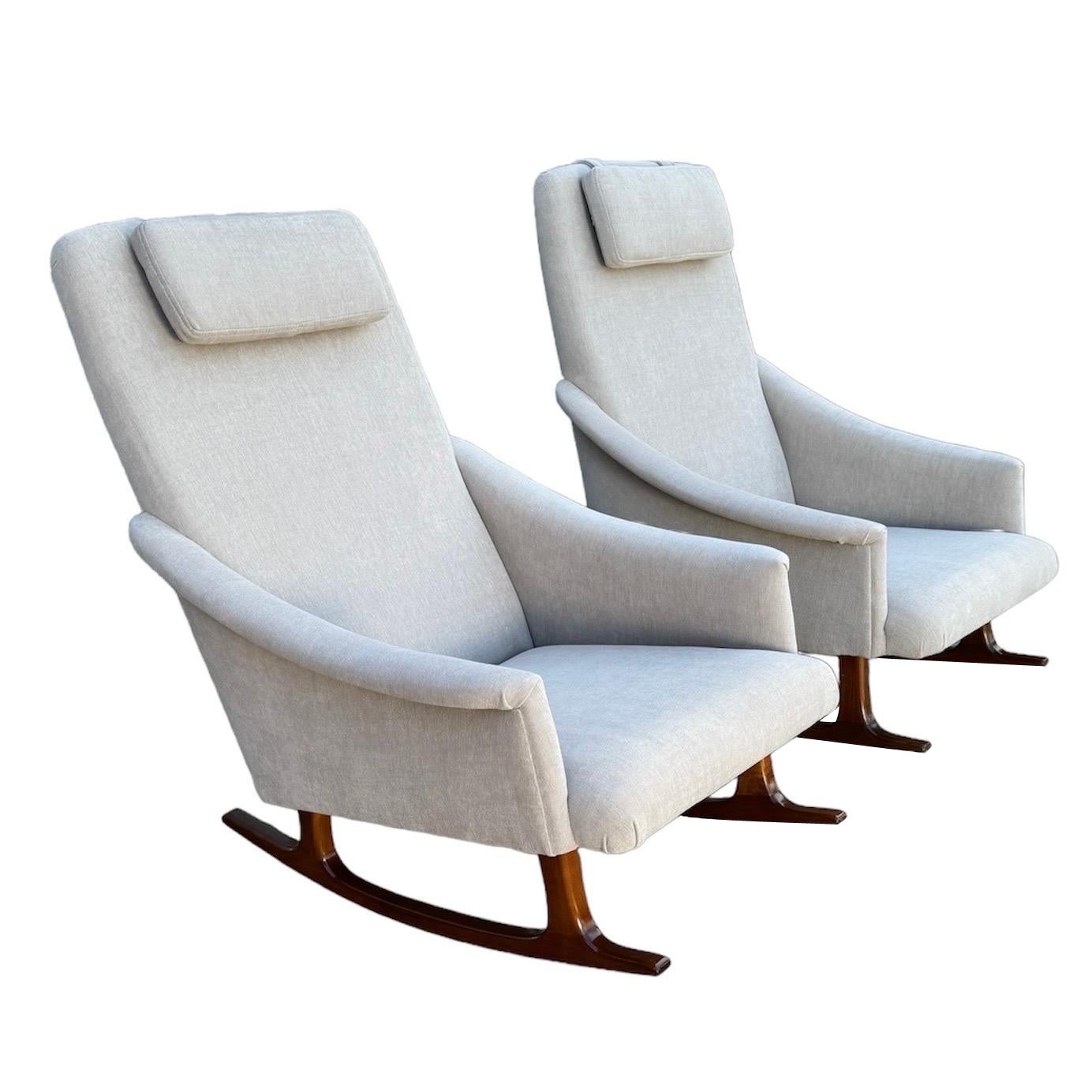 Mid Century Arm Rocking Chair