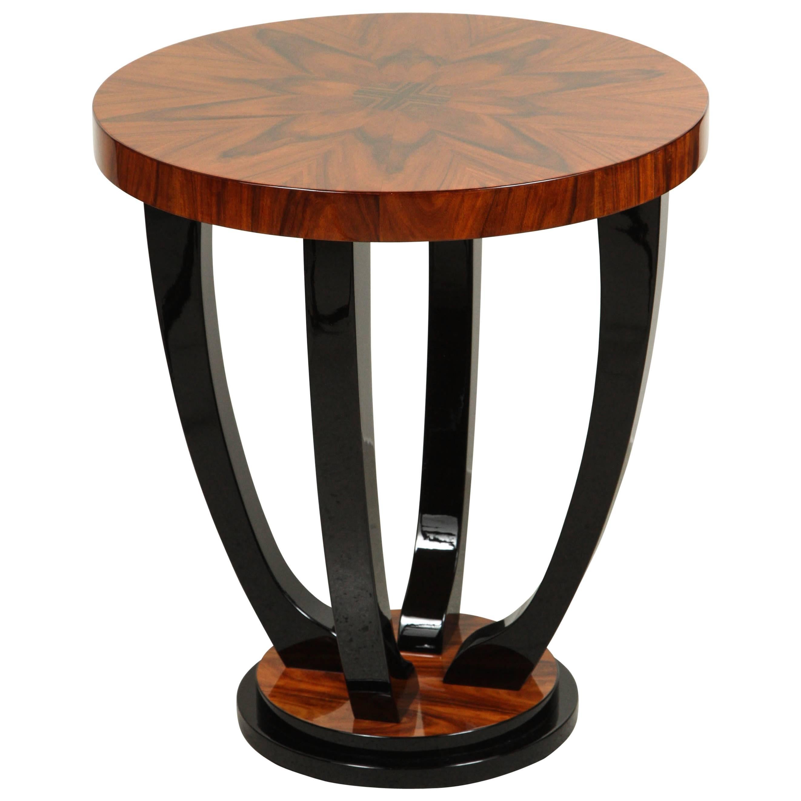 Art Deco Side Table For Sale at 1stDibs