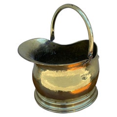 Secchio / contenitore d'ottone vintage con manico