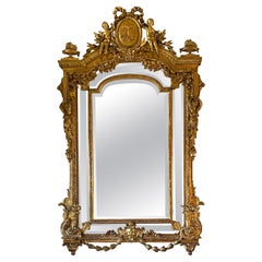 Grand miroir français en bois doré