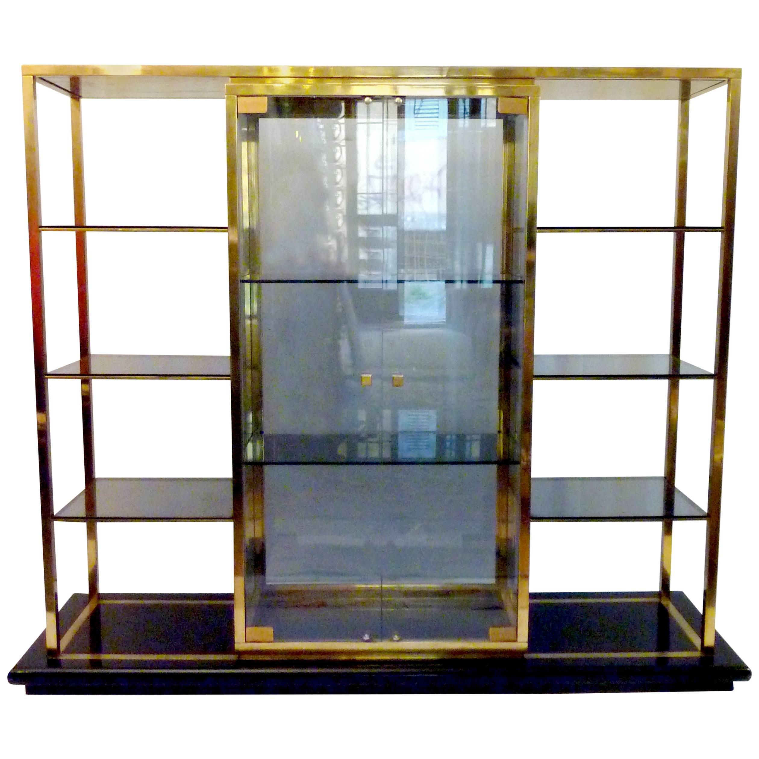 Italian Vitrine in Brass on a Black Base