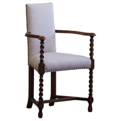 Fauteuil anglais ancien, torsion d'orge, retapissé en bouclé, 19e siècle