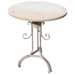 Table de Gueridon espagnole Art Déco en fer et marbre