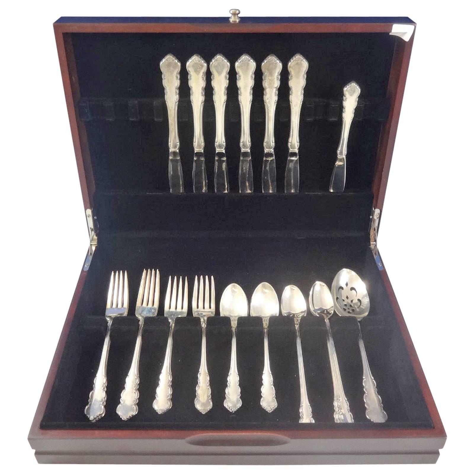 Martinique by Oneida Sterling Silver Flatware Set for Six Service 26 Pieces