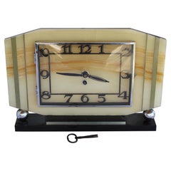 Vintage Art Deco French Mantle Clock