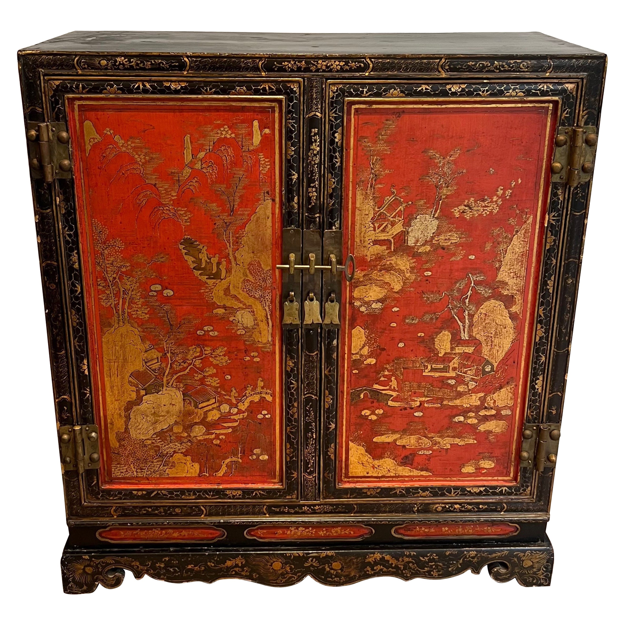 Lacquered Wood Cabinet with Chinese Seenes