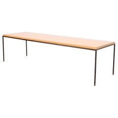 Table basse ou banc en bouleau et fer, Paul McCobb Planner Group, années 1950