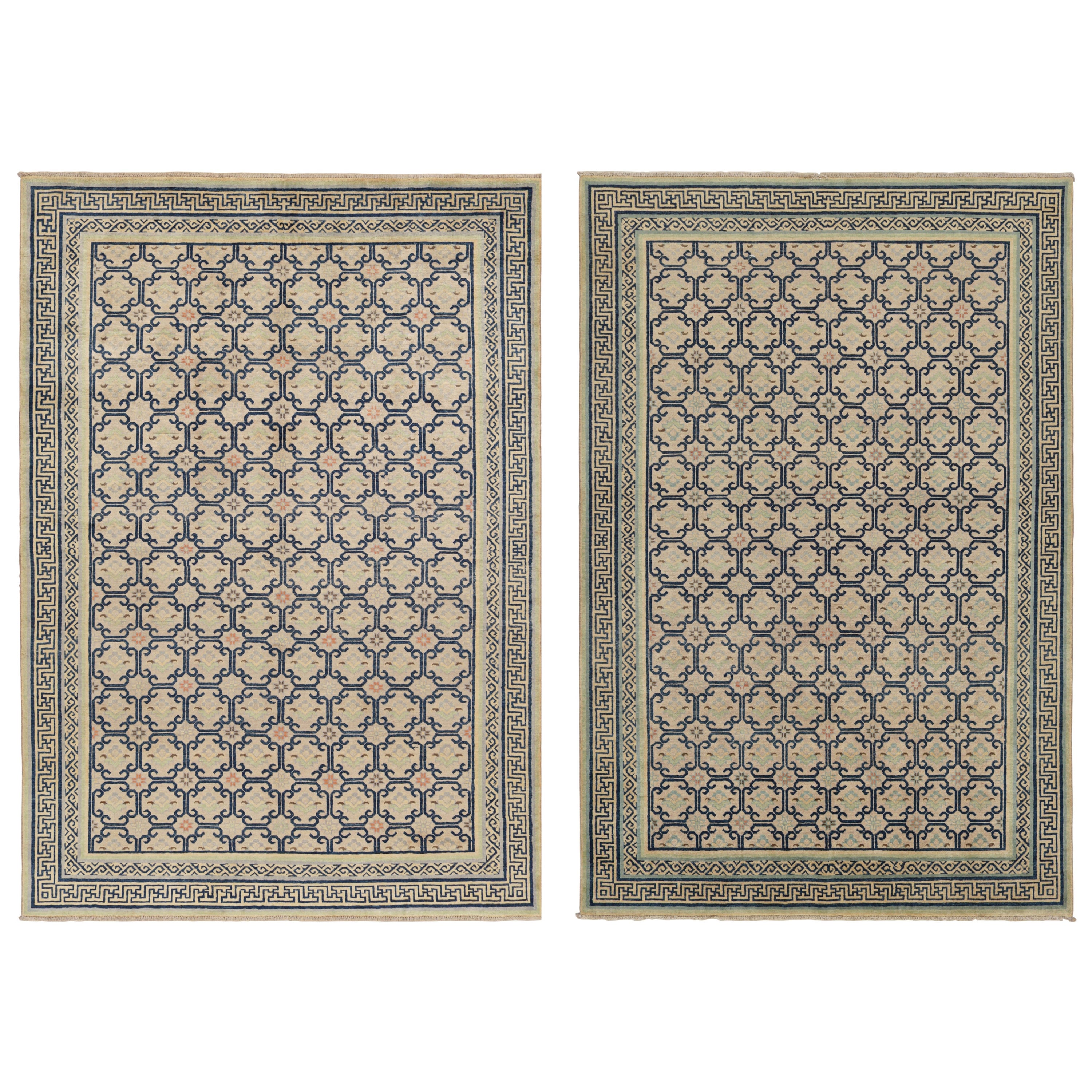 Alfombra de estilo Art Déco de Rug & Kilim en beige con motivos geométricos azules