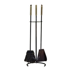 Ensemble d'outils de cheminée en fer forgé avec manche en laiton