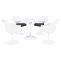 Esszimmer-Set „Tulip“ im Vintage-Stil von Eero Saarinen für Knoll