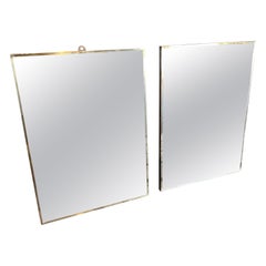 Dos espejos de pared rectangulares de latón estilo Gio Ponti de mediados de siglo XX