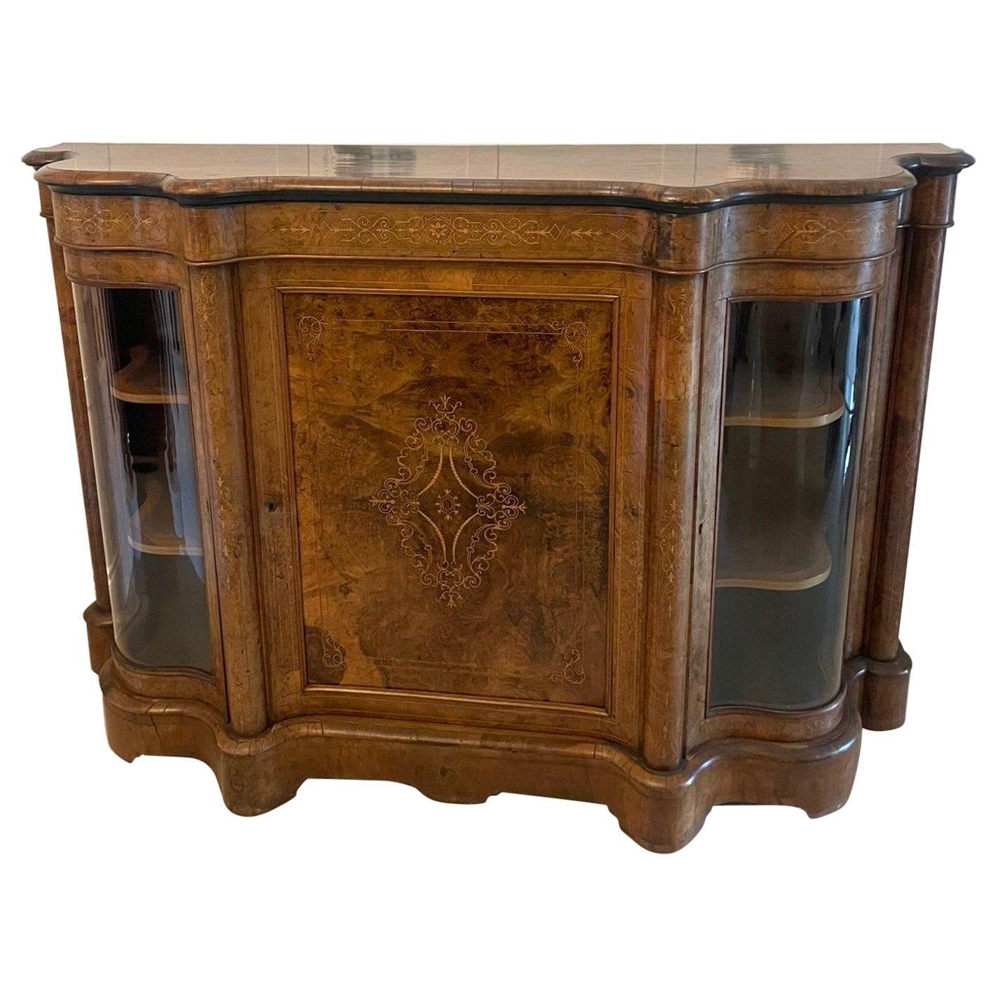 Credenza/Escritorio Victoriano Antiguo con Incrustaciones de Nogal de Magnífica Calidad en venta
