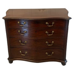 Outstanding Quality Antique 18th Century Mahogany Serpentine Chest of Drawers