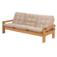Yngve Ekstrom Dymling Konstruktives Sofa aus Kiefer und Kord