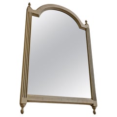 White mirror decorated with crackle